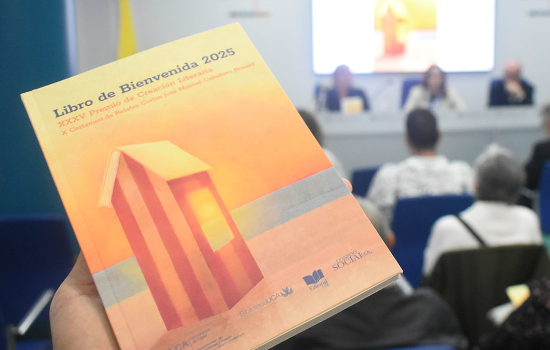 IMG La Universidad de Cádiz presenta el Libro de Bienvenida 2025 para su nuevo alumnado